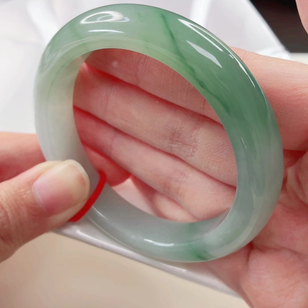 翡翠未镶嵌手镯53.8圈x601