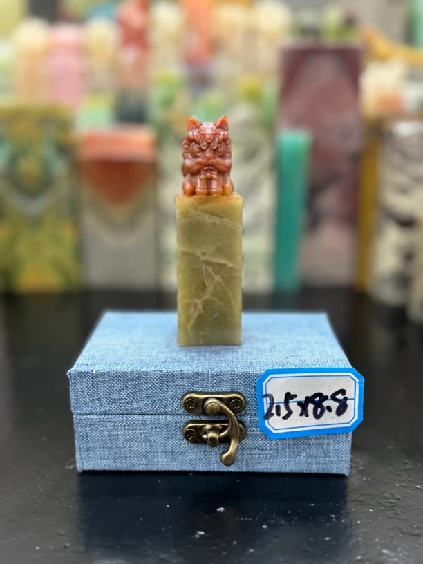 印度石醒狮雕扭石