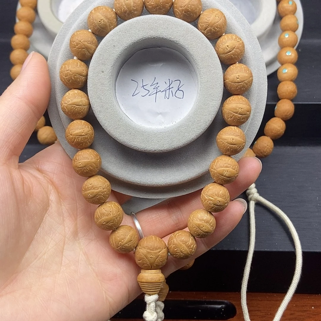 手串凤眼菩提12.5➕素，25年籽