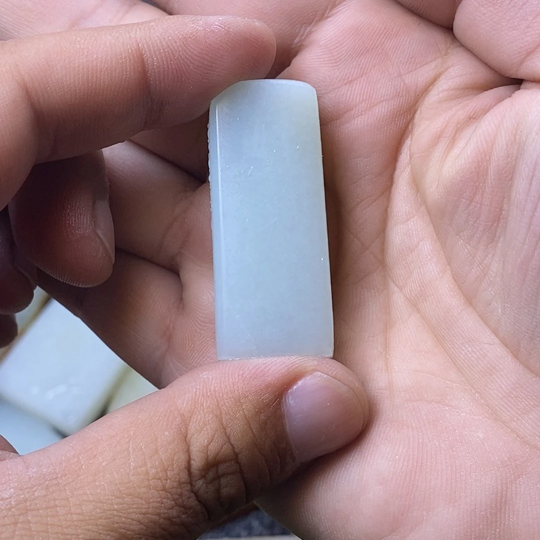 超***s定制和田玉未镶嵌牌