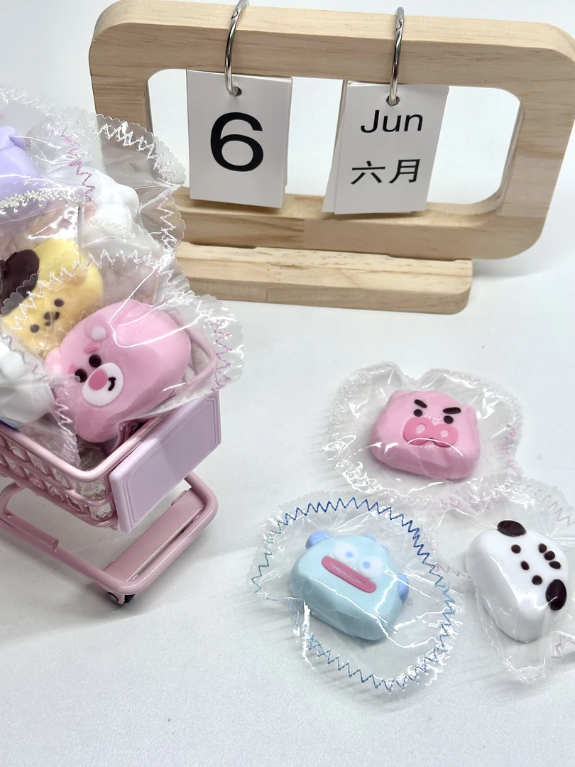 【福福】纯手工微瑕捏捏乐食品级硅胶创意DIY解压玩具「拯救胡萝卜」