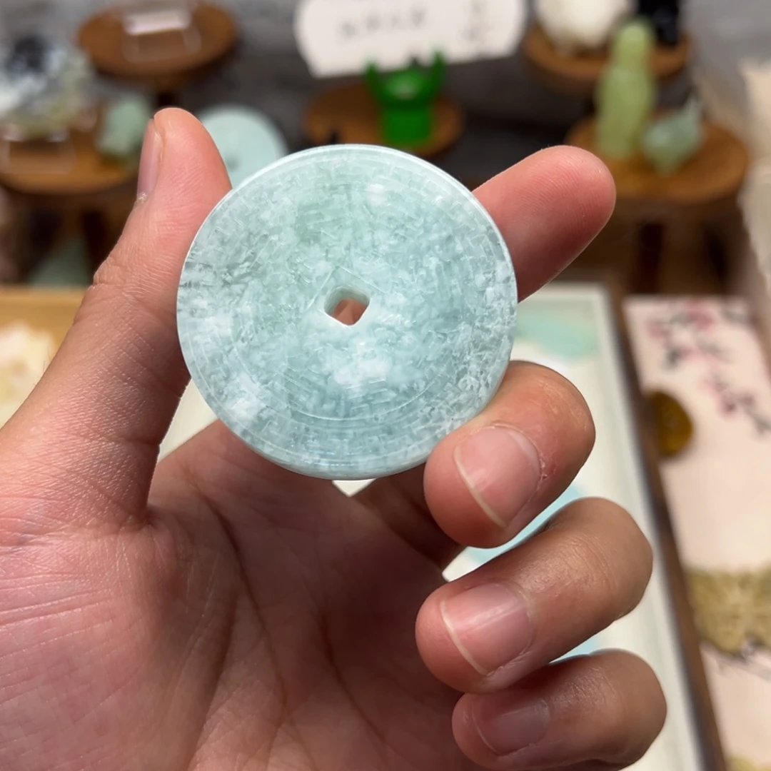 墨***九蛇纹石玉合金吊坠(不含链)
