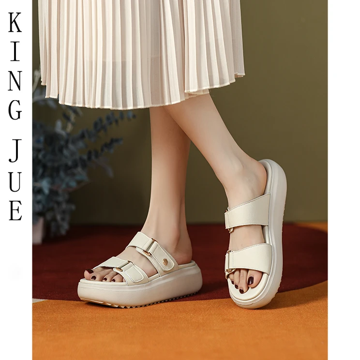 【王爵】软底沙滩拖鞋/厚底踩屎感夏季凉拖3cm跟高一脚蹬露趾拖鞋