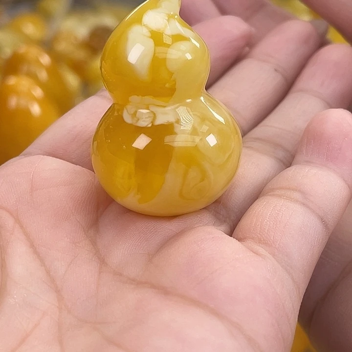 琥珀未镶嵌珠宝奇石琥珀h40