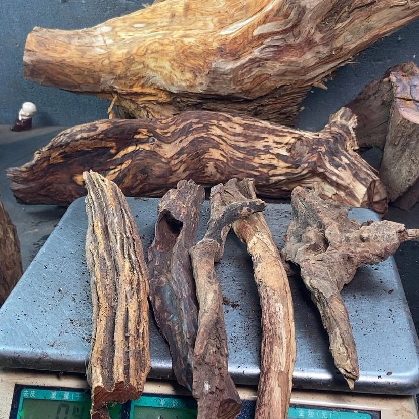 【闪购商品】黄花梨/降香黄檀山*