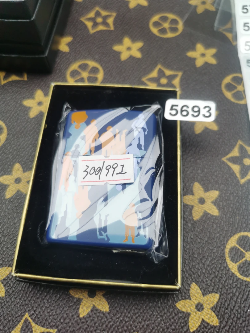 Zippo打火机回血99I蓝雅雅漆带题材-5693