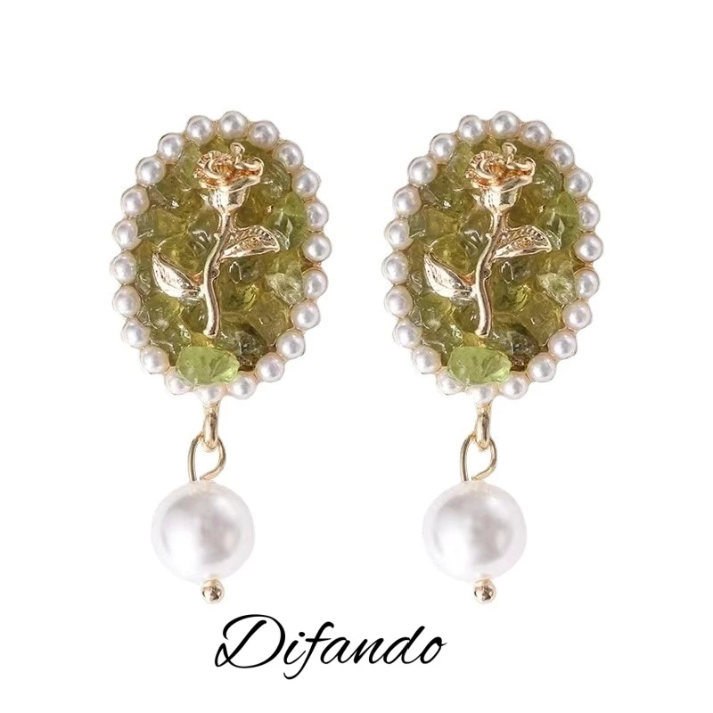 蒂梵朵Difando 复古宫廷玫瑰花港风耳环KH4059