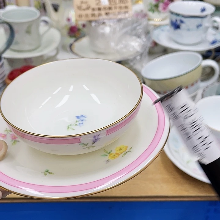 被****凉164 鹿屋家的美丽瓷器