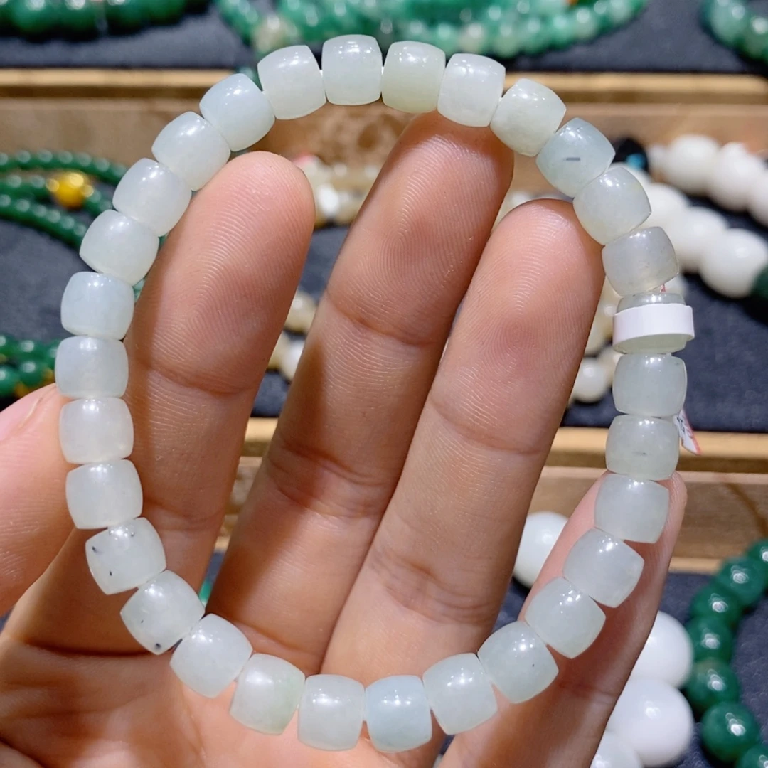 独山玉未镶嵌手串