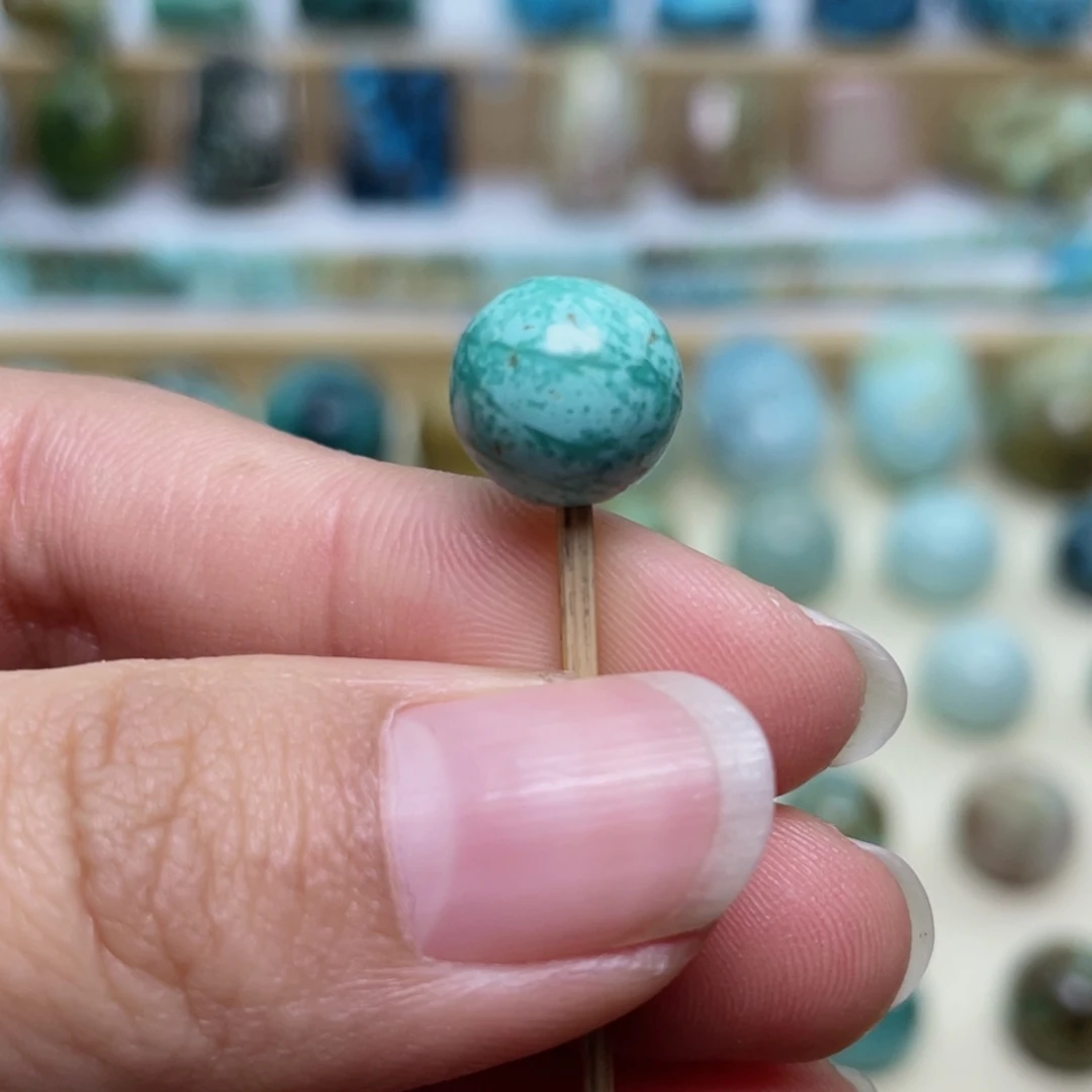 绿松石未镶嵌绿松石