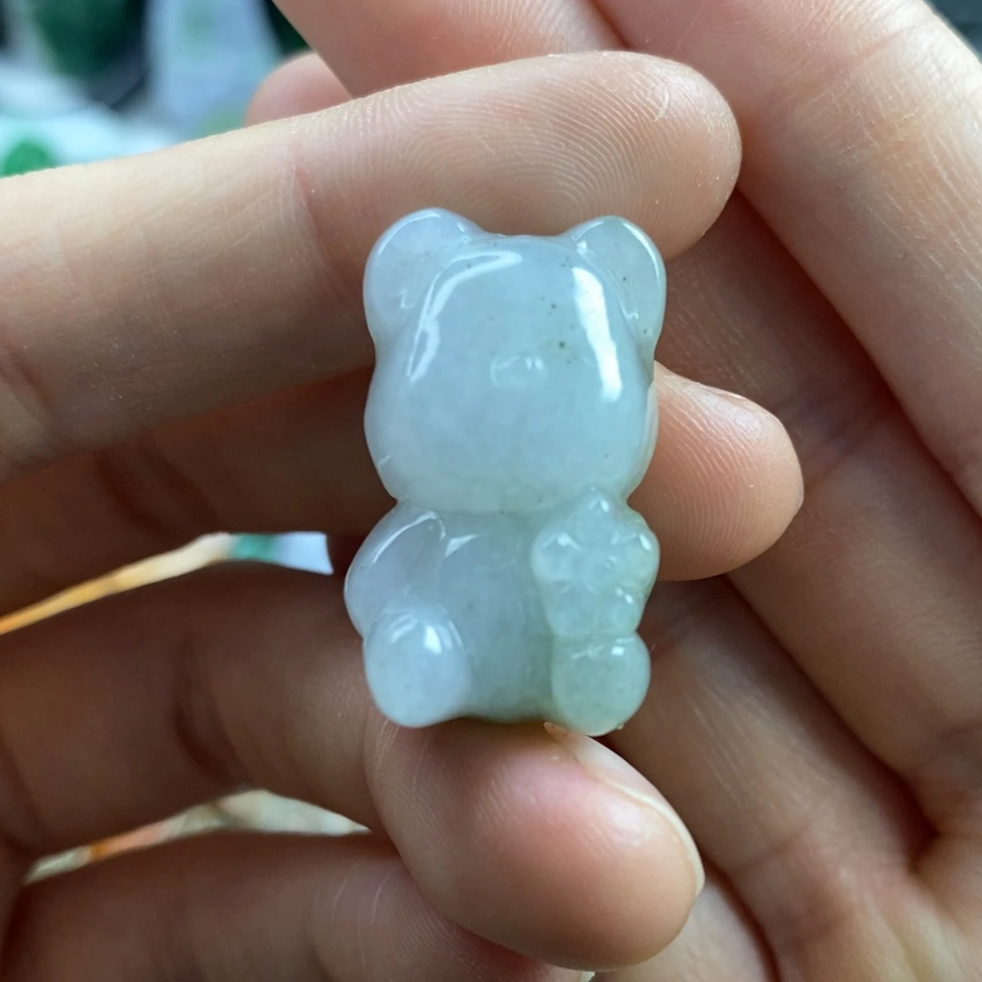 翡翠颈饰未镶嵌吊坠