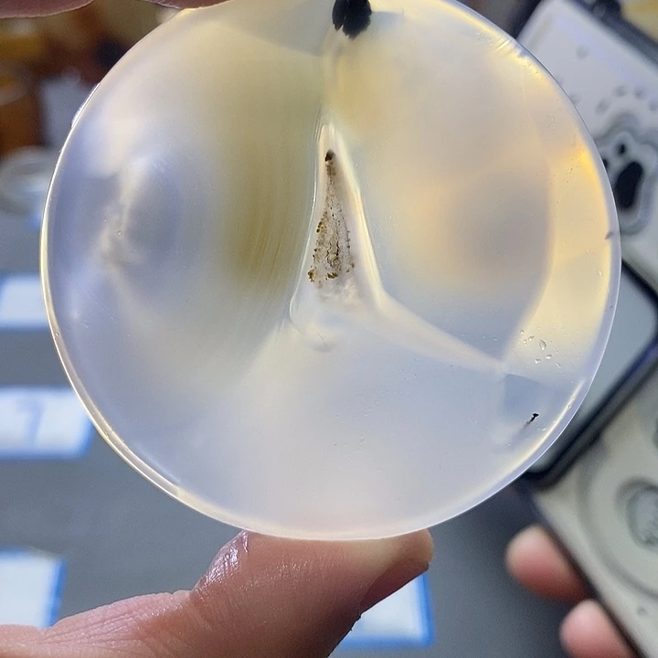 玛瑙/玉髓未镶嵌珠宝半成品