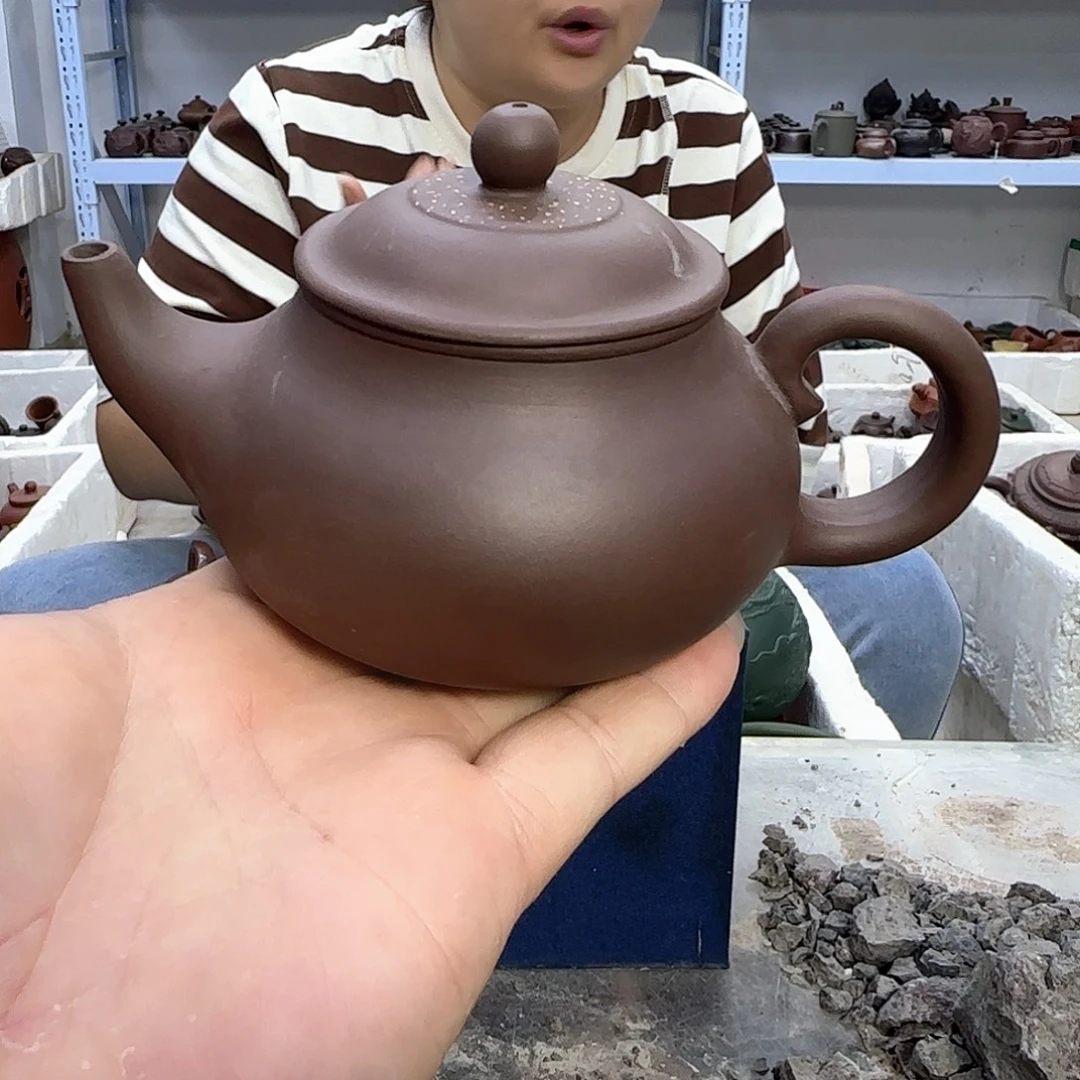 茶壶紫砂宜兴紫砂壶瑕疵处理