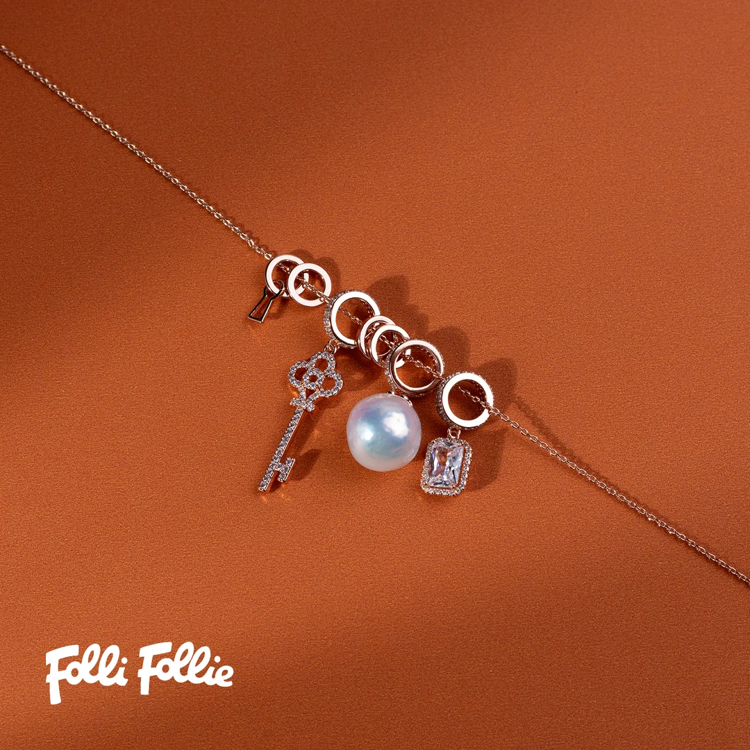 FolliFollie淡水珍珠圆巴闪耀心锁套链时尚款11-12mm