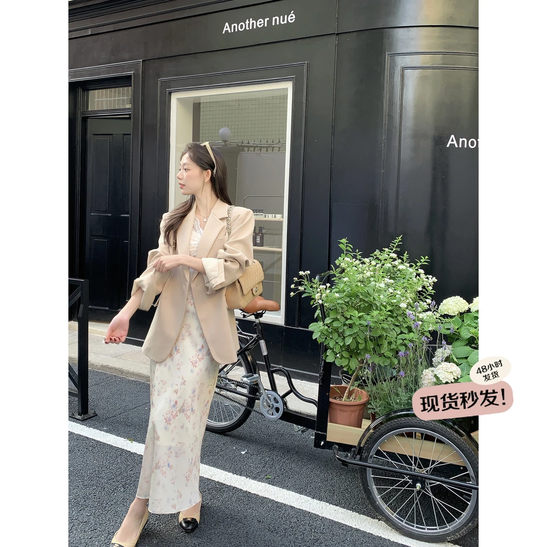 万万-清清【春日序章】早春新款百搭韩式修身款西装外套241X525