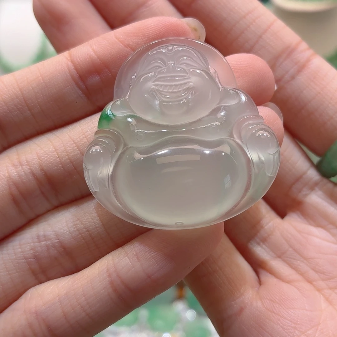 石英质玉未镶嵌颈饰