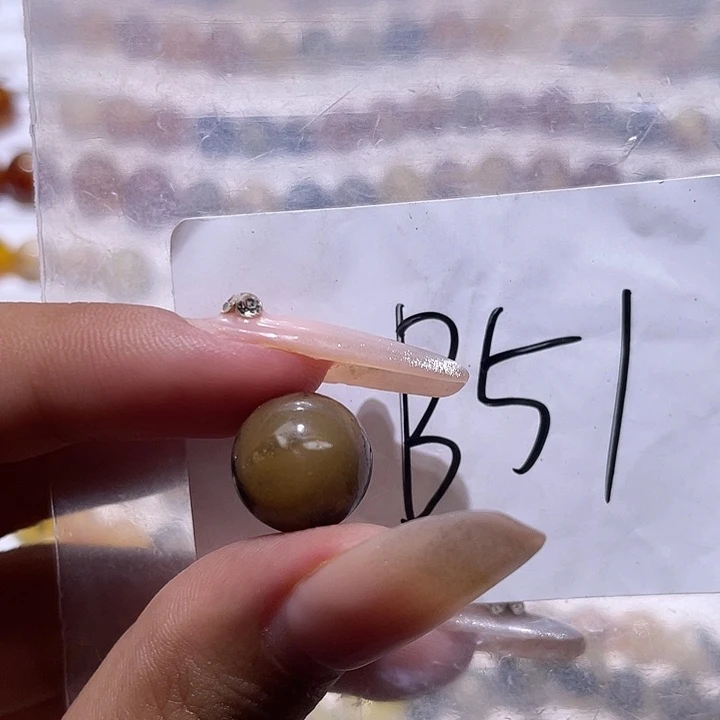 琥珀未镶嵌裸石12.2福利