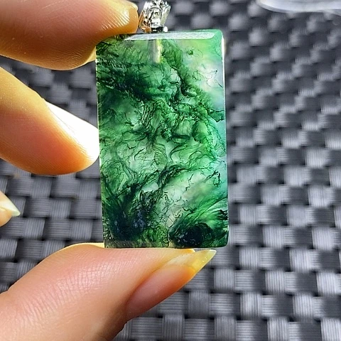 玛瑙/玉髓颈饰未镶嵌飛*