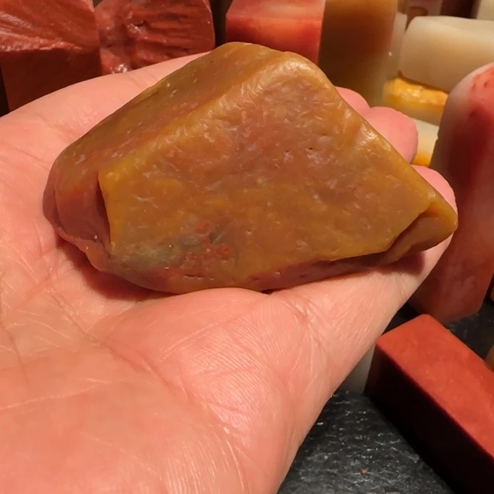 老挝石田黄原石，