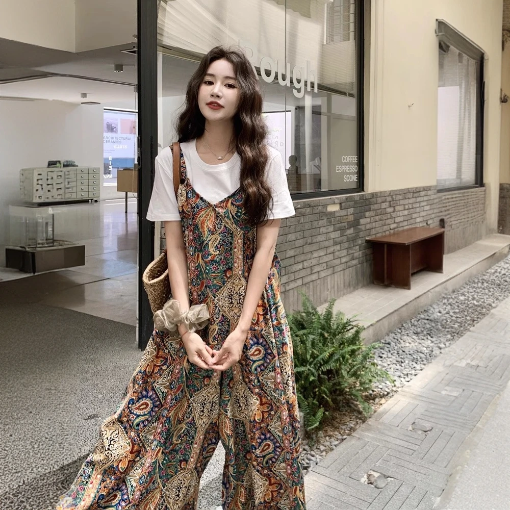 波西米亚风印花背带裤女2025年夏季新款超好看气质显瘦阔腿连体裤