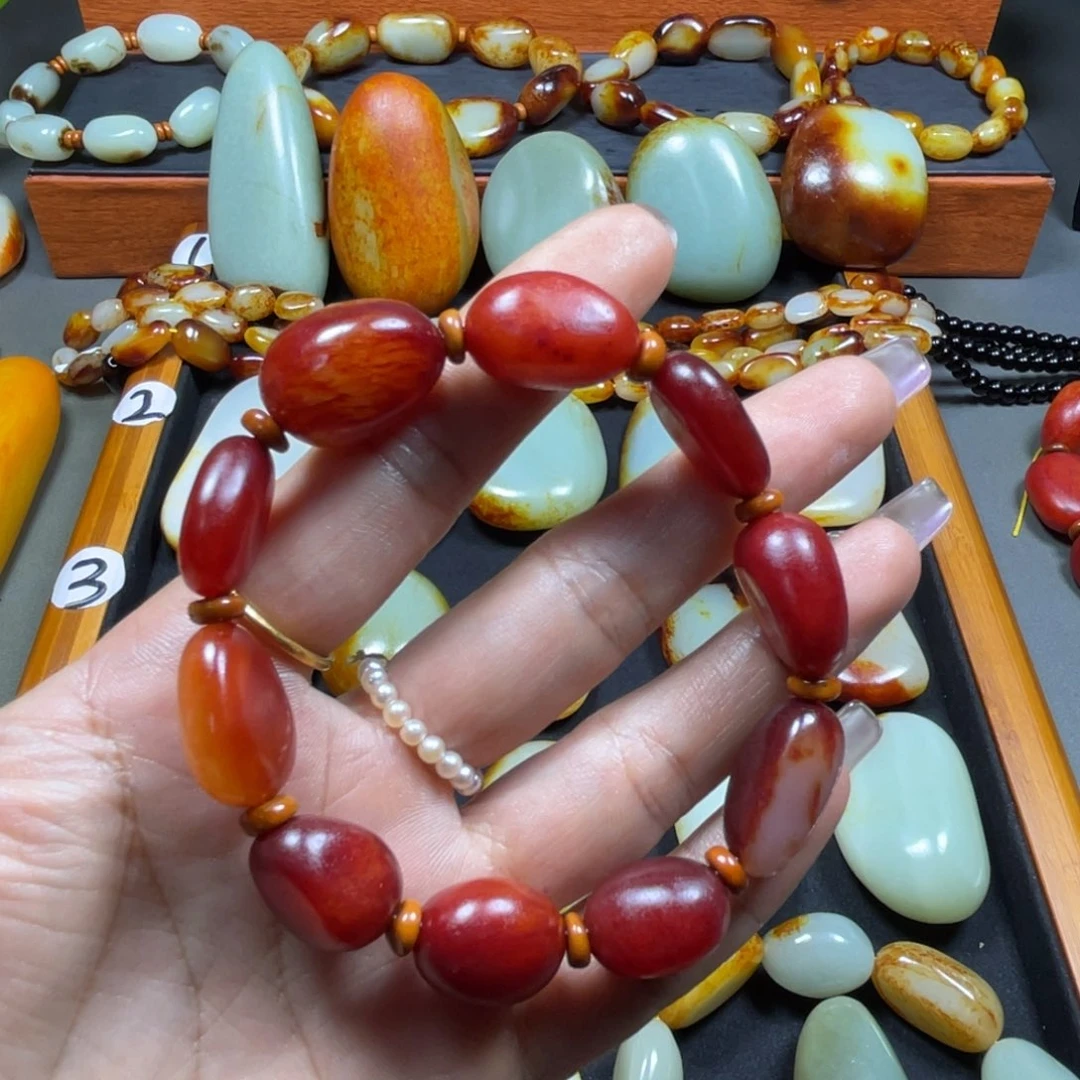 颈饰未镶嵌和田玉༺****