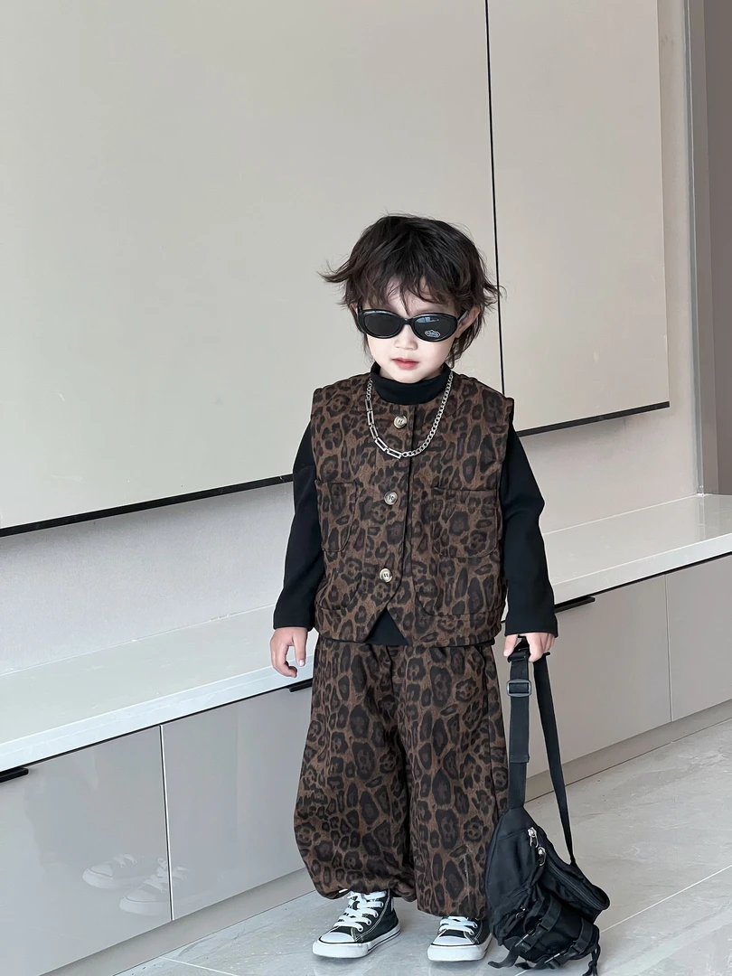 2025秋季新款豹纹风马甲爆款帅气新品打底搭配豹纹长裤流行三件套