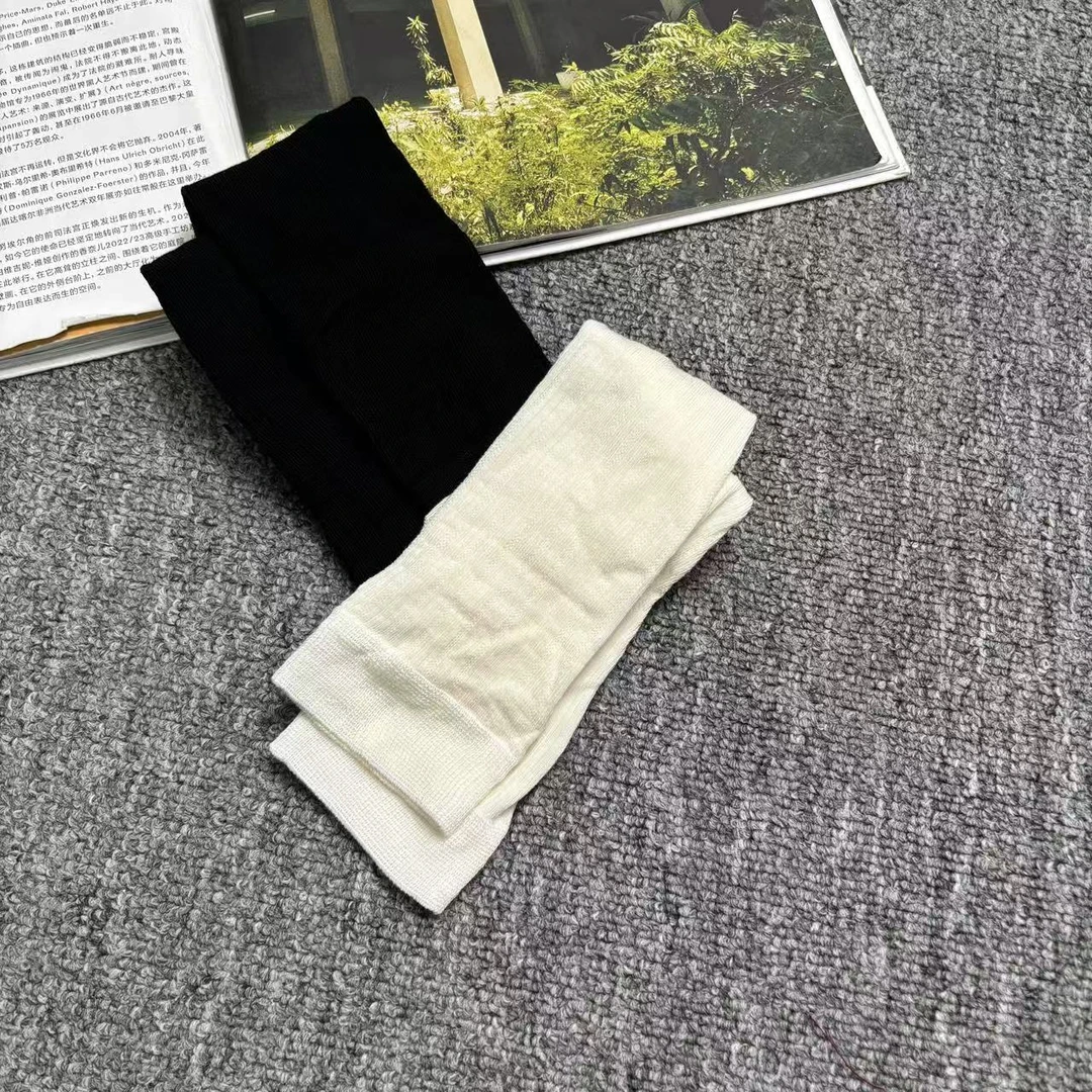 2161余小鱼 三色舒适纯色休闲时尚时尚百搭堆堆袜薄款两双一组女