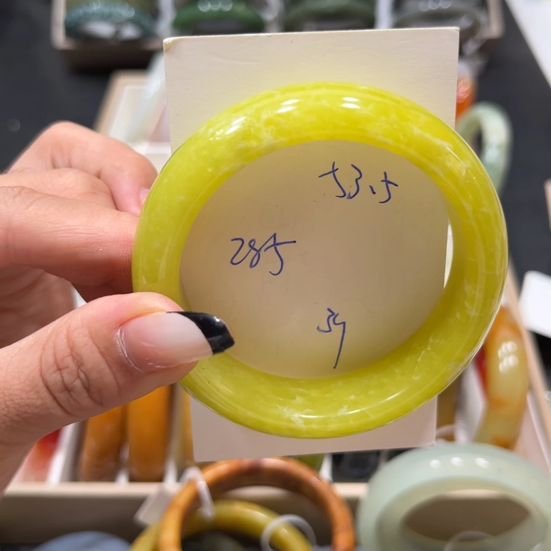 未镶嵌蛇纹石玉手镯