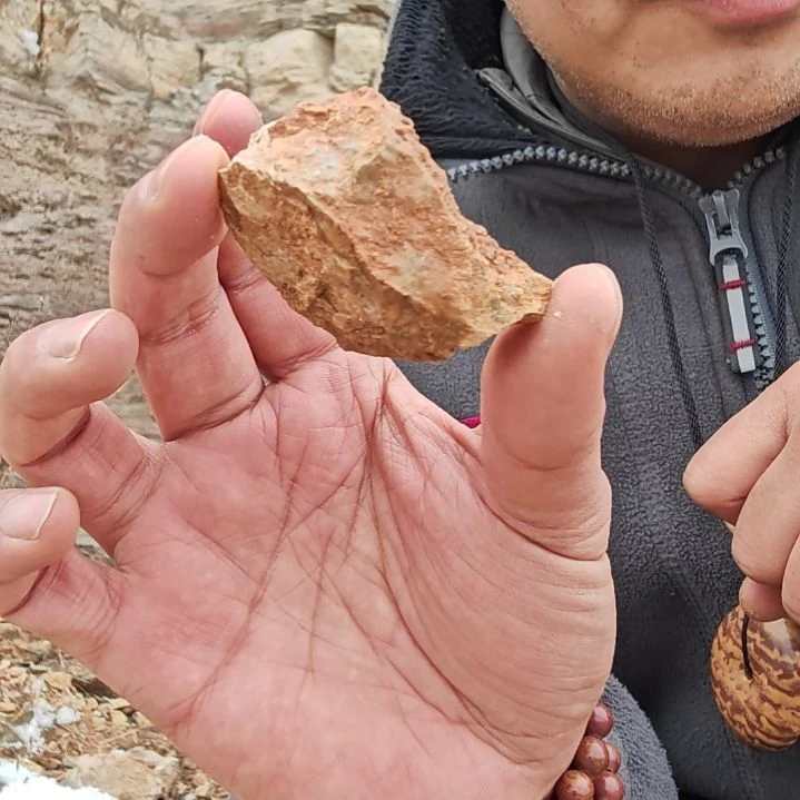 摆件泗水砭石疗养院生物电泡水块