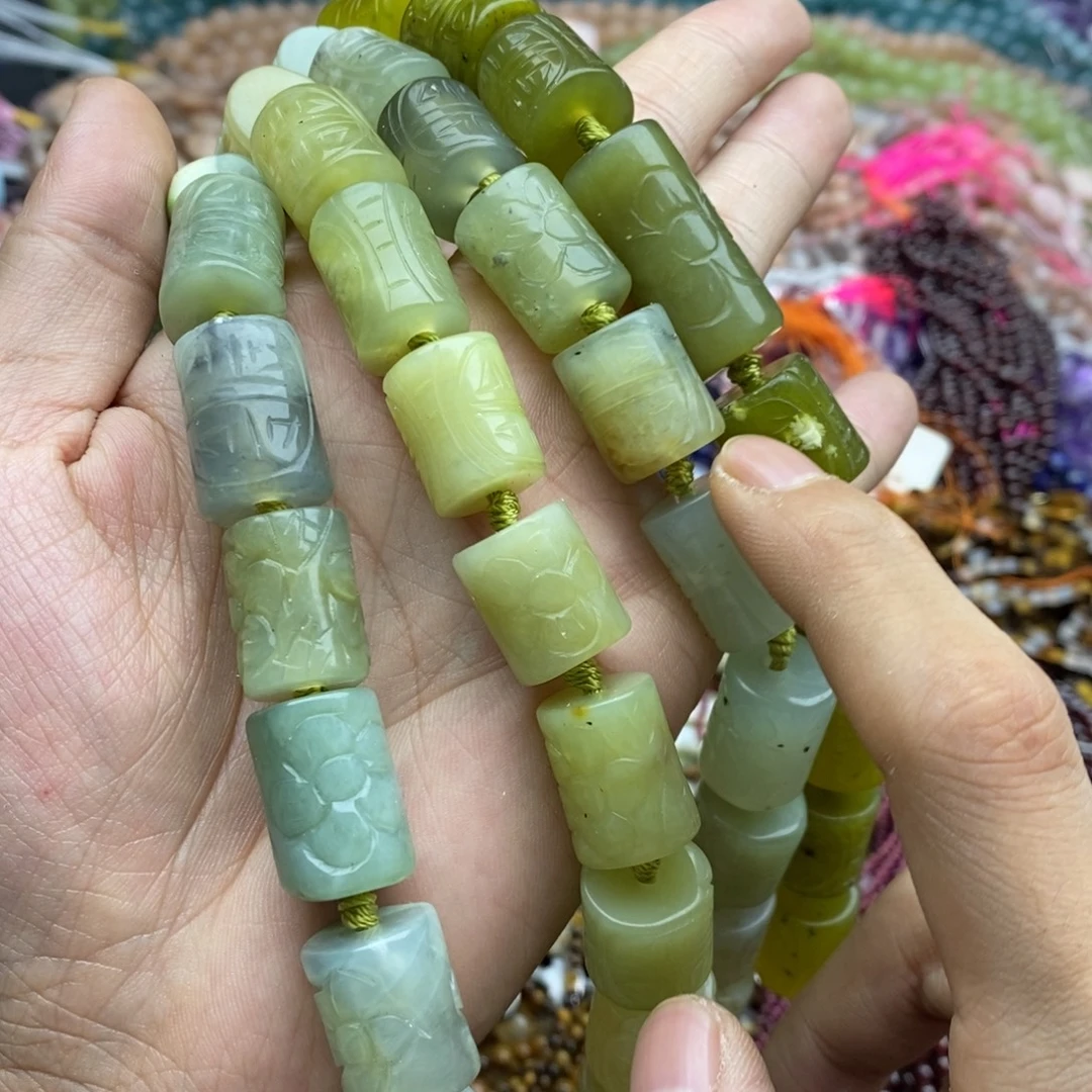 未镶嵌玛瑙/玉髓珠宝半成品一颗随机岫玉手工雕刻桶珠