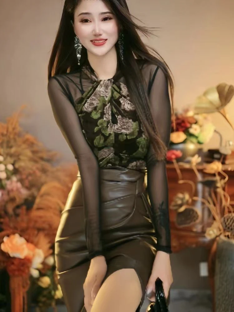 张豆8708法式复古印花长袖衬衫女秋季设计感小众修身显瘦气质