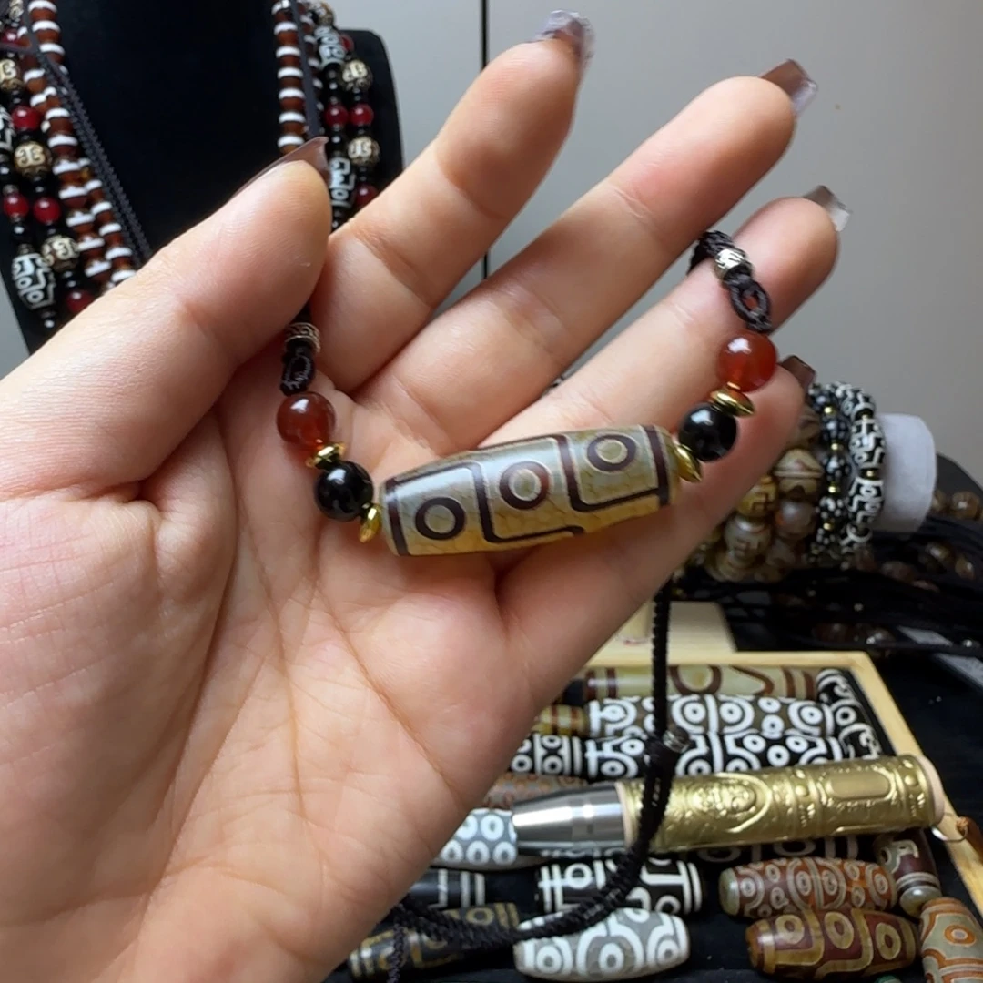 玛瑙/玉髓合金颈饰