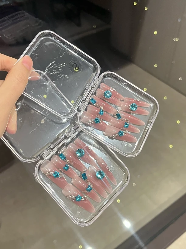 轻奢高级气质氛围感华子钻纯手工可拆卸式穿戴甲