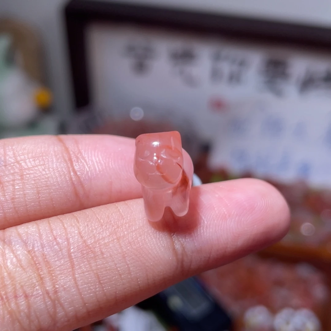 南红玛瑙未镶嵌挂件10789