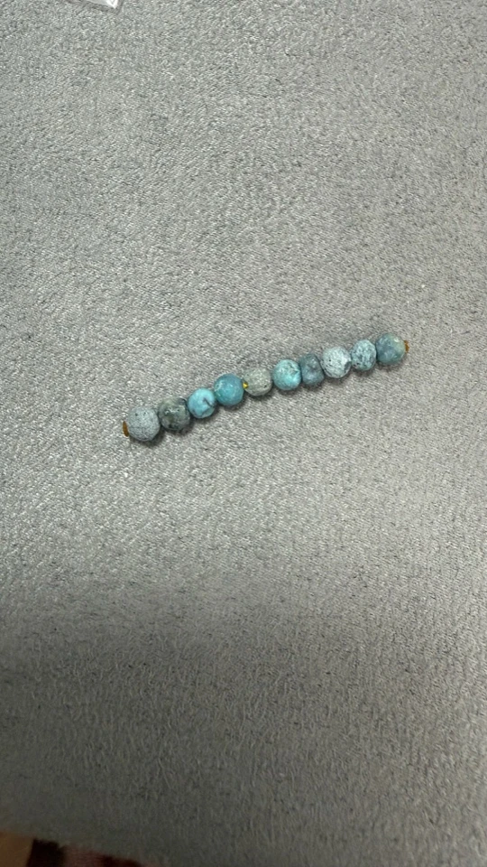 原矿绿松石散珠毛毛虫