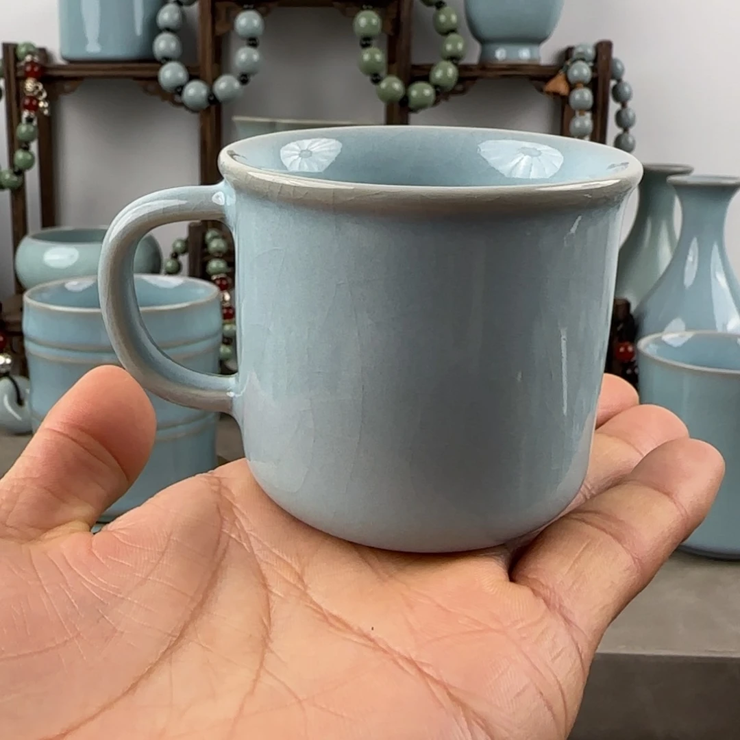 其他汝瓷小缸杯圈足烧天青釉