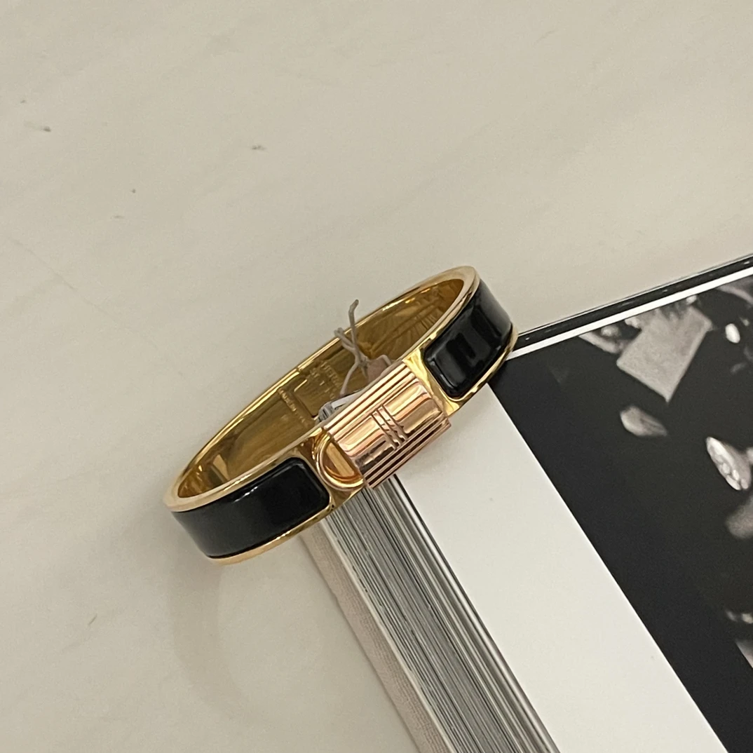 95新 Hermes/爱马仕 爱马仕/Hermes锁头黑色手镯17472328