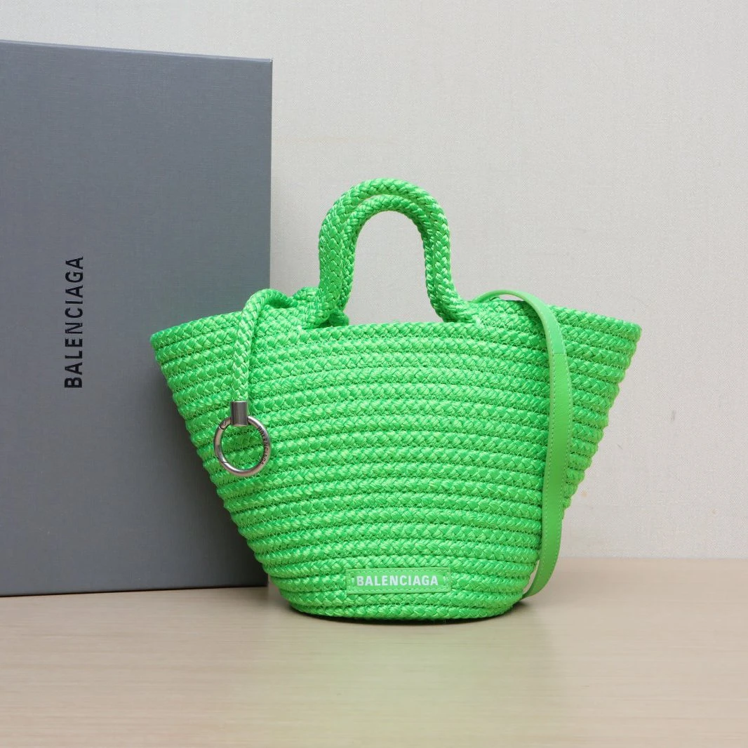99新 Balenciaga/巴黎世家 【娇】绿色草编 托特手提包 P225376849
