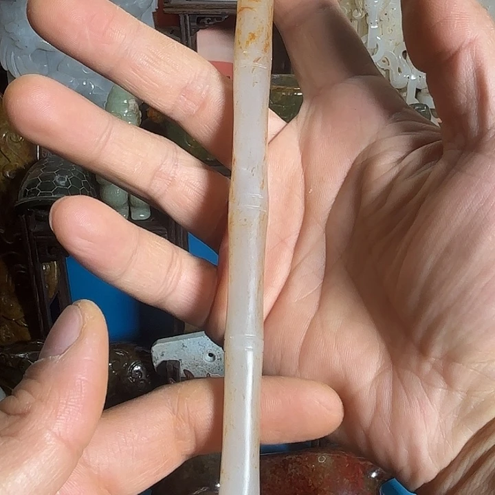 和田玉未镶嵌把件