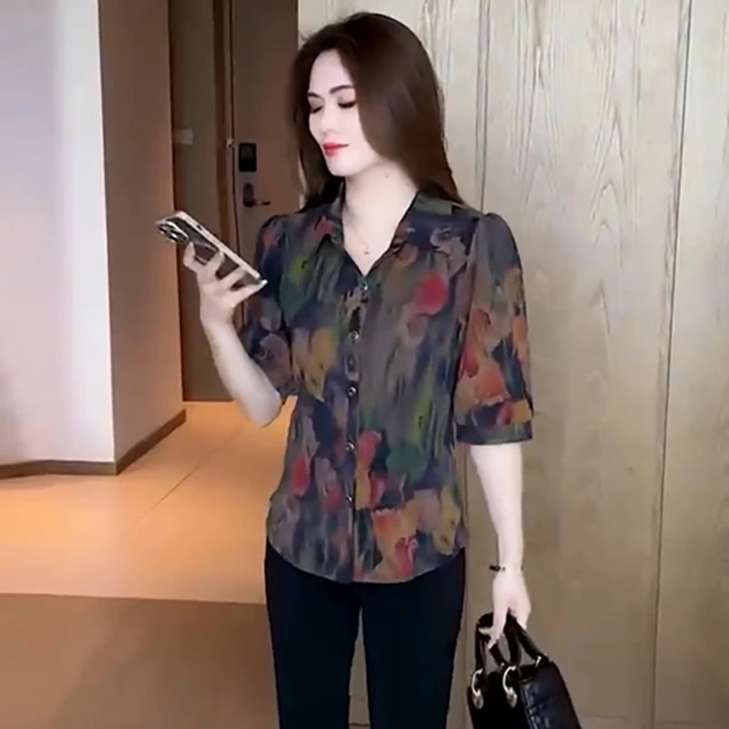 时尚短袖衬衫女士中年妈妈装夏季新款洋气印花衬衫宽松遮肚子上衣