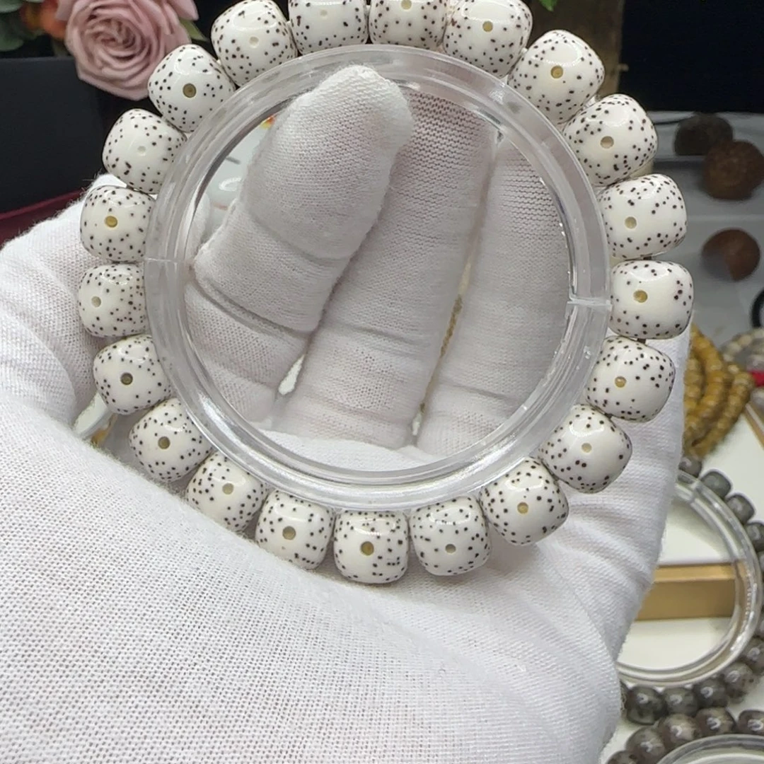 ᯤ***࿐星月菩提手串原脂原生态11×10同枝果