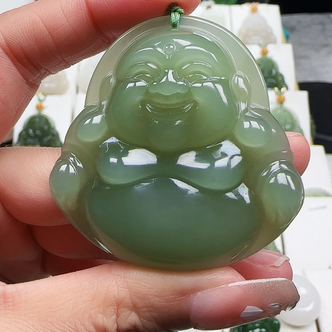 和田玉足金镶嵌颈饰50