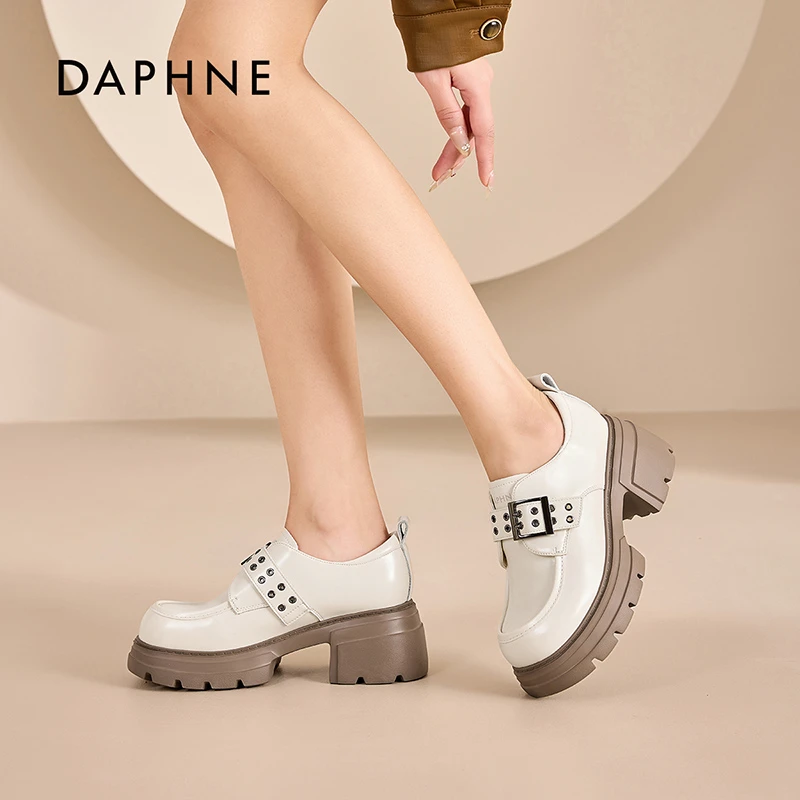 达芙妮2025女士春季高跟时尚百搭休闲复古舒适套脚圆头厚底乐福鞋