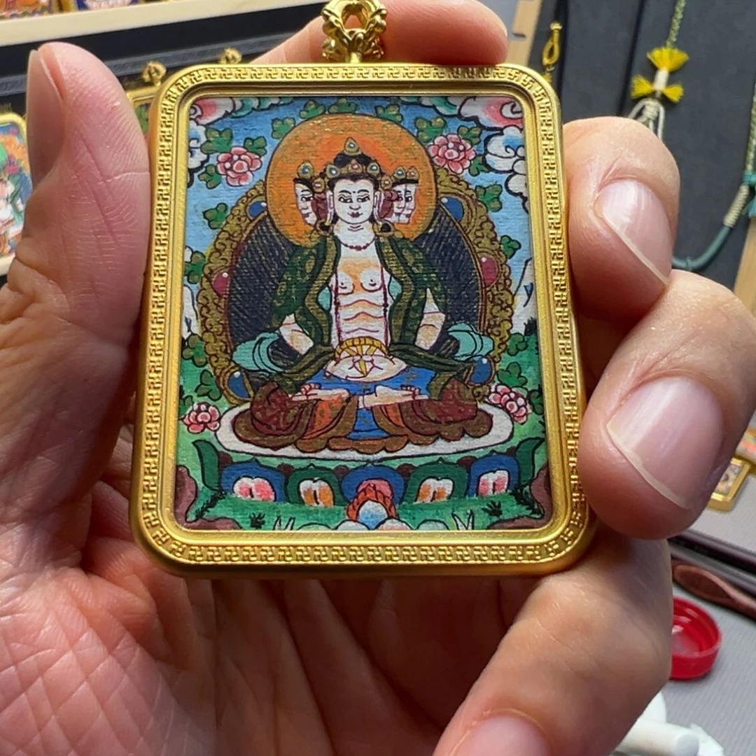 吊坠纯手绘大日如来唐卡
