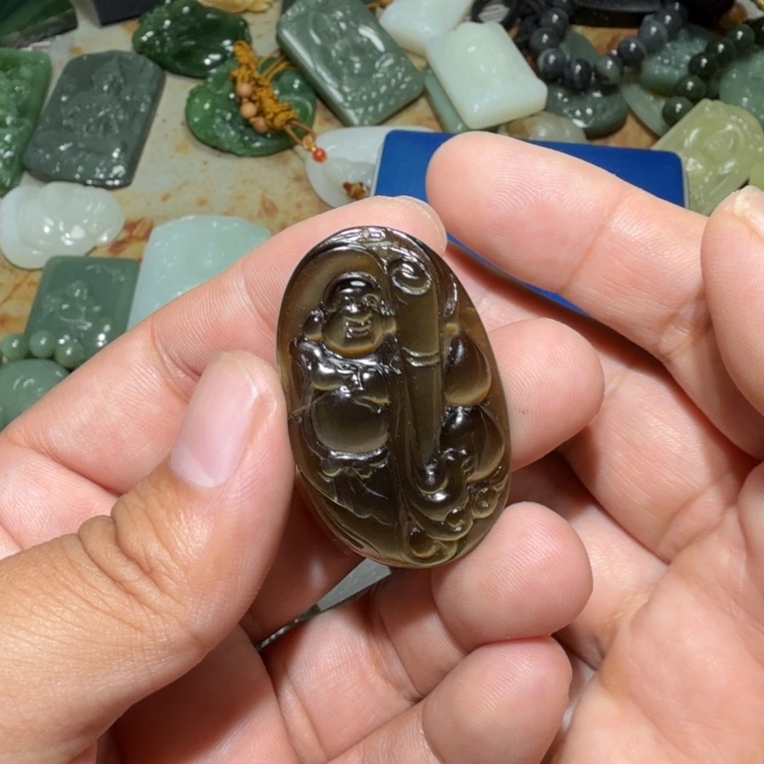 北***球和田玉未镶嵌挂件