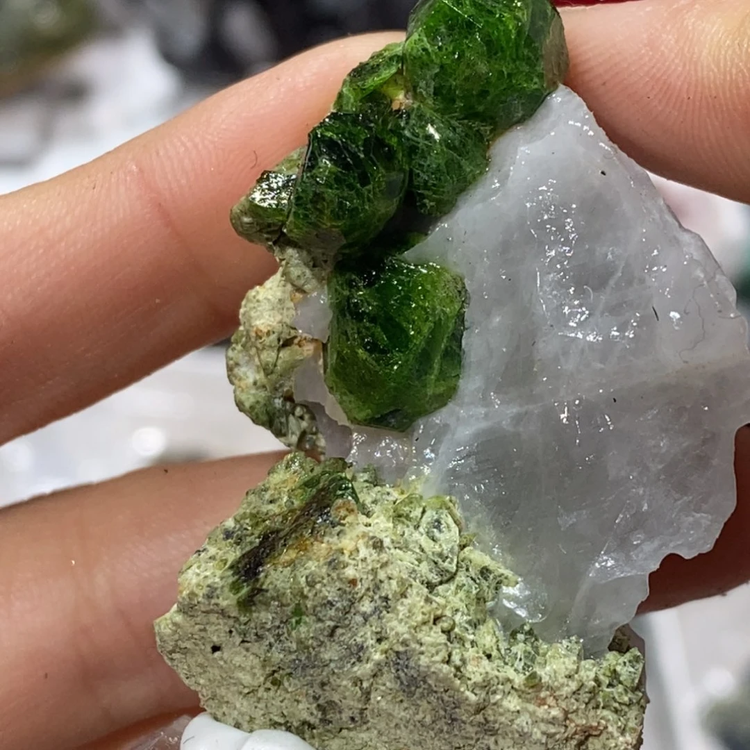 石材伊朗翠柳石好看小豌豆