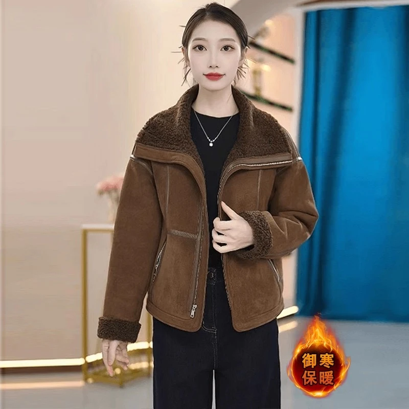 雅鹿时尚加绒加厚短外套女冬装新款潮流流行皮毛一体宽松翻领上衣