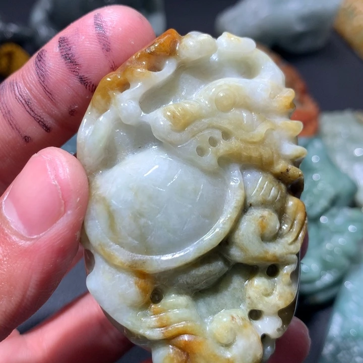 翡翠未镶嵌颈饰保真天然a货翡翠