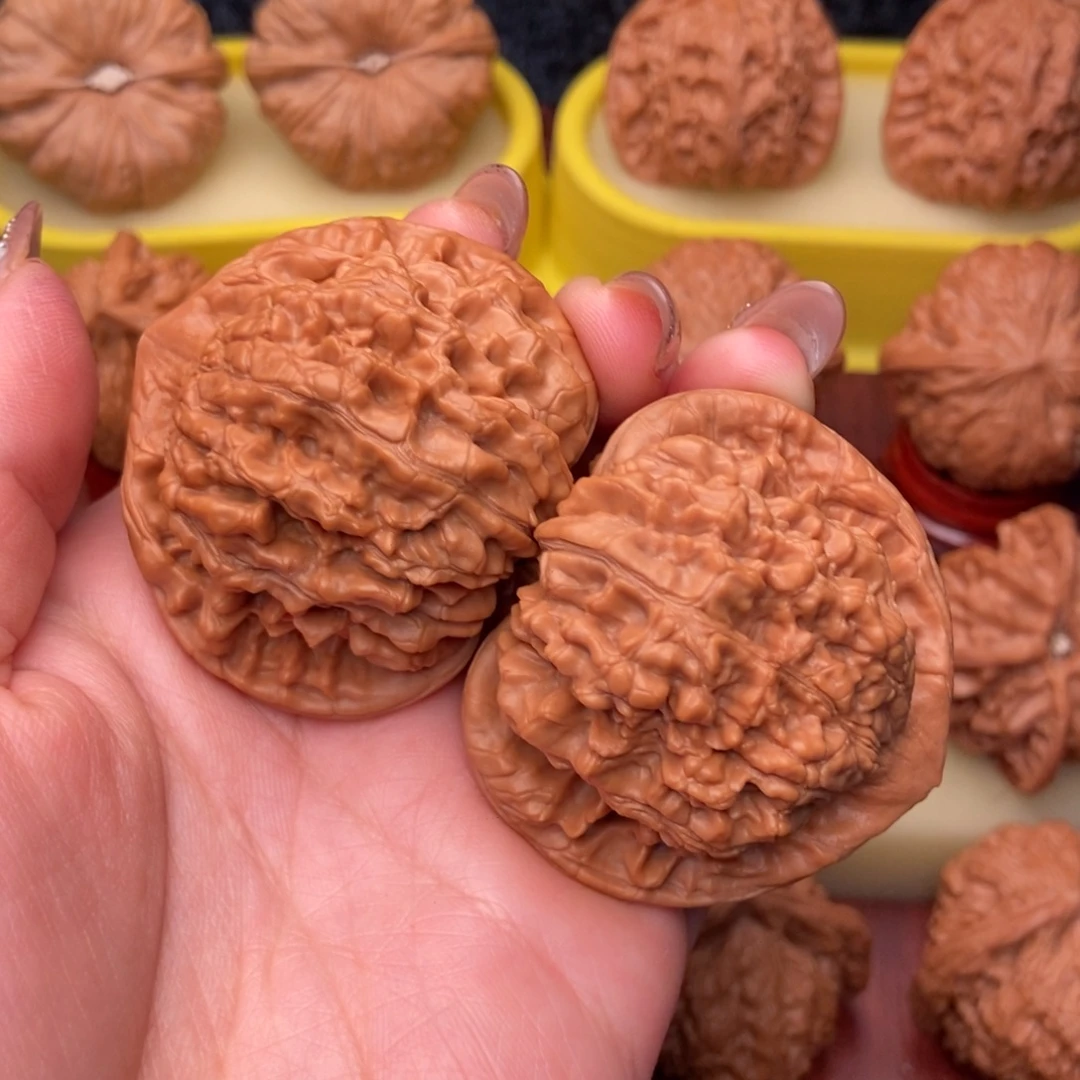 用***5把件文玩核桃49红皮 麒麟 官帽