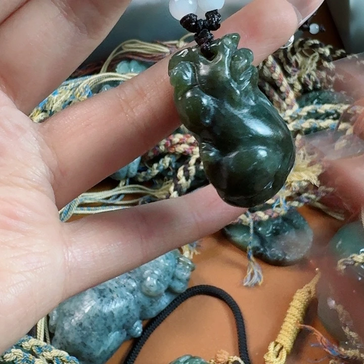 和田玉把件未镶嵌